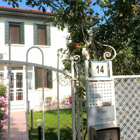 הוילה מסטרה Casa Bianca מראה חיצוני תמונה