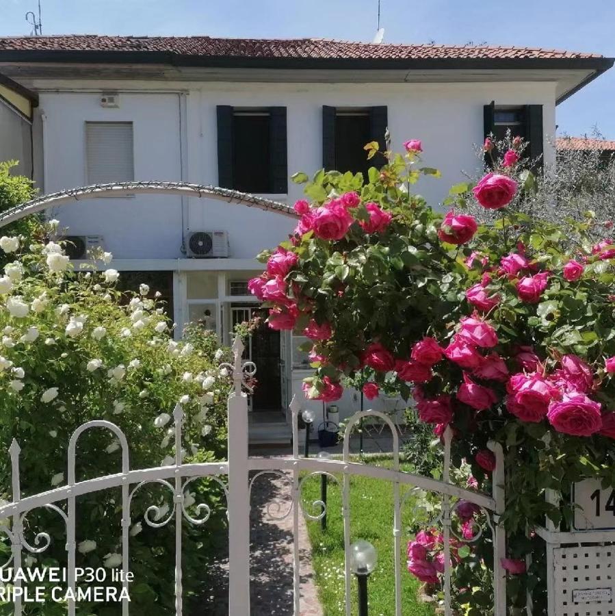 הוילה מסטרה Casa Bianca מראה חיצוני תמונה